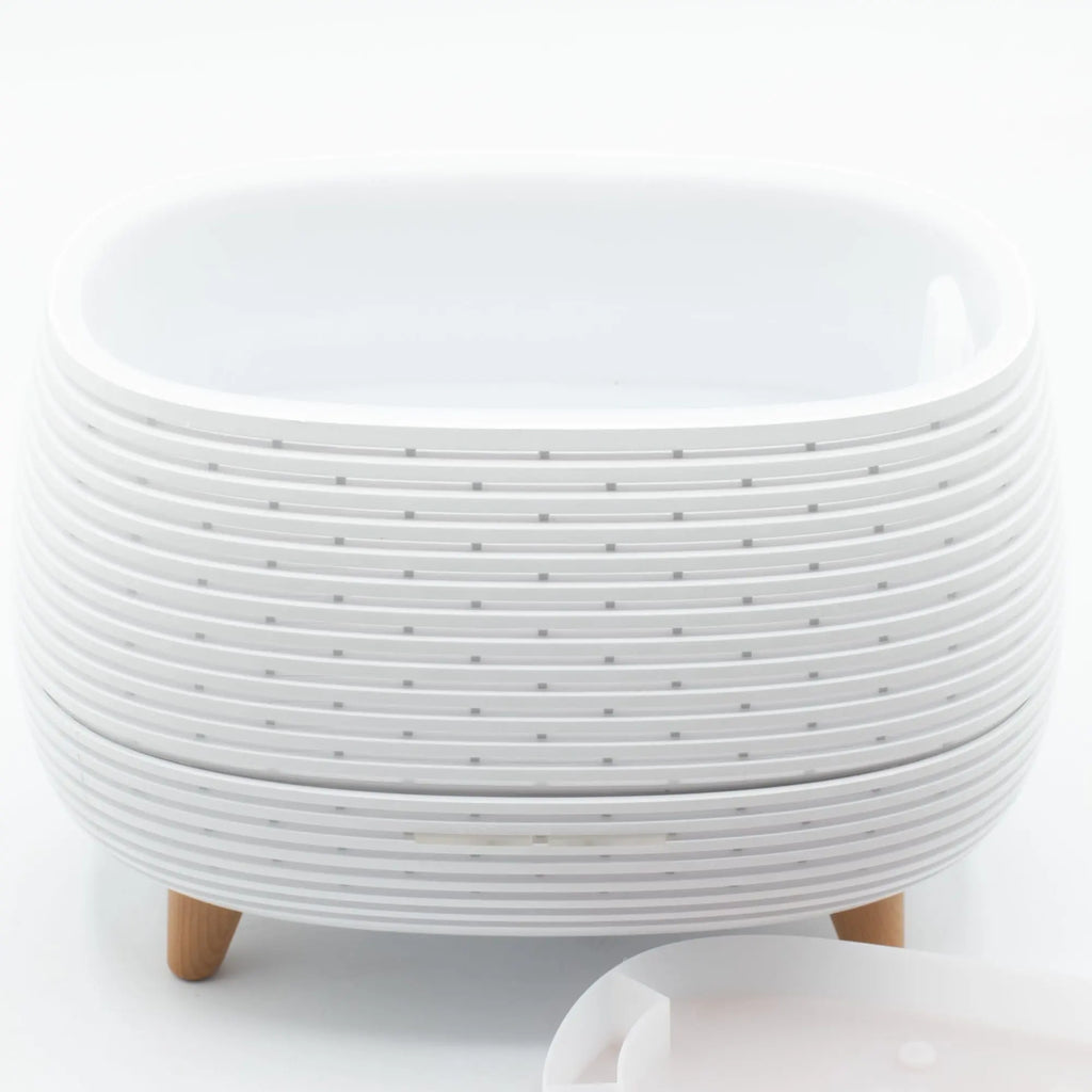 Futuristic Ribbed Aroma Diffuser with Colour-Changing Light AW Dropship UK